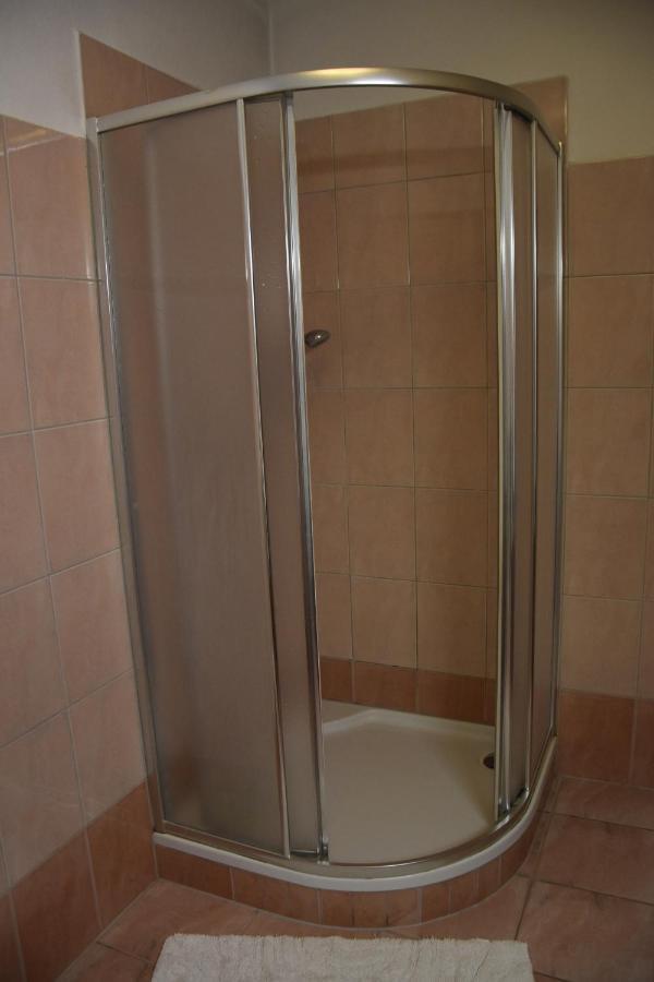 Köflach Hotel Reinisch מראה חיצוני תמונה